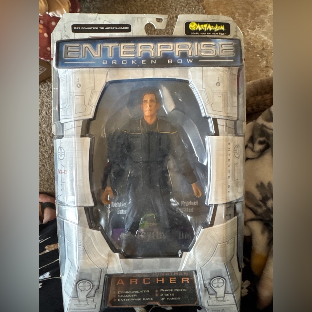 Star Trek Enterprise Broken Bow Action Figure Set
